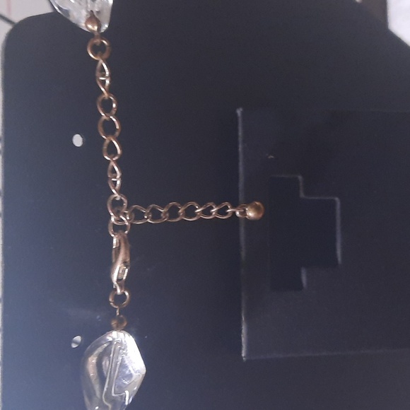 Chunky clear necklace - Picture 3 of 3